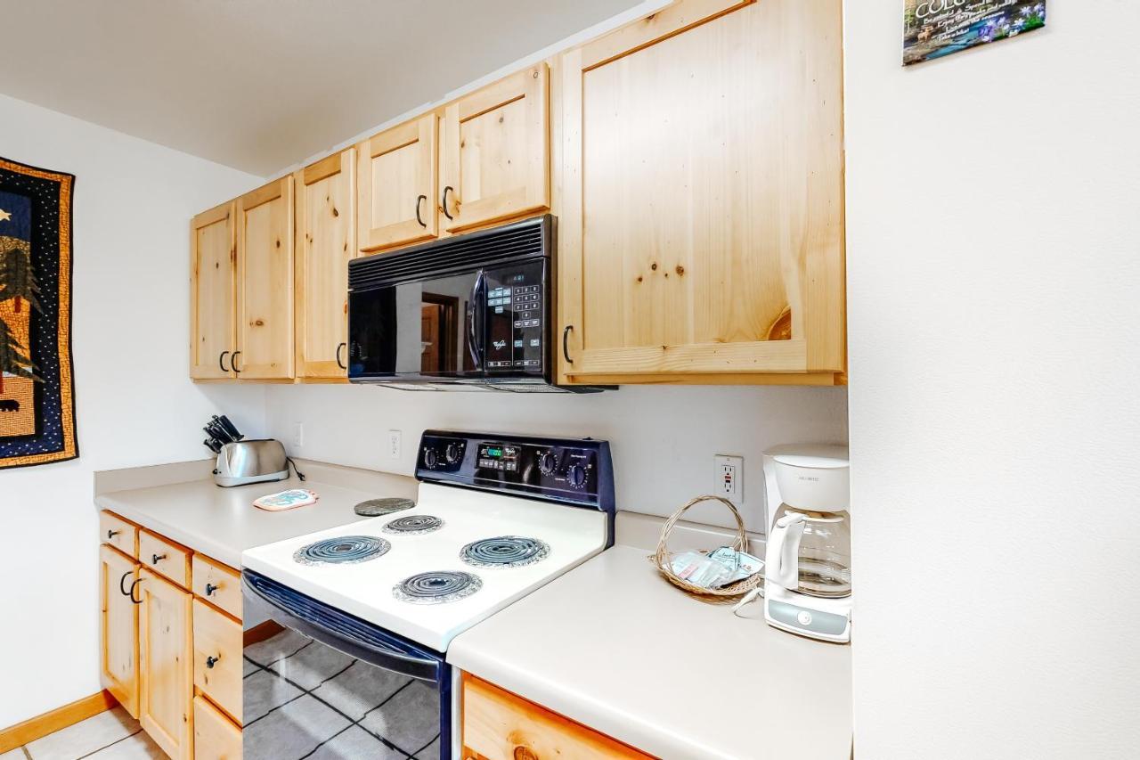 Riverview Condos Grand Lake Ngoại thất bức ảnh