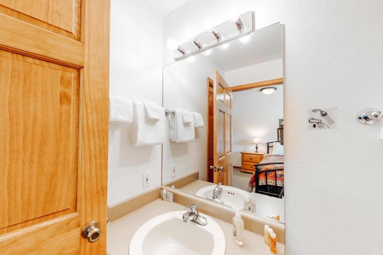 Riverview Condos Grand Lake Ngoại thất bức ảnh